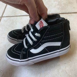 Slip on high top vans